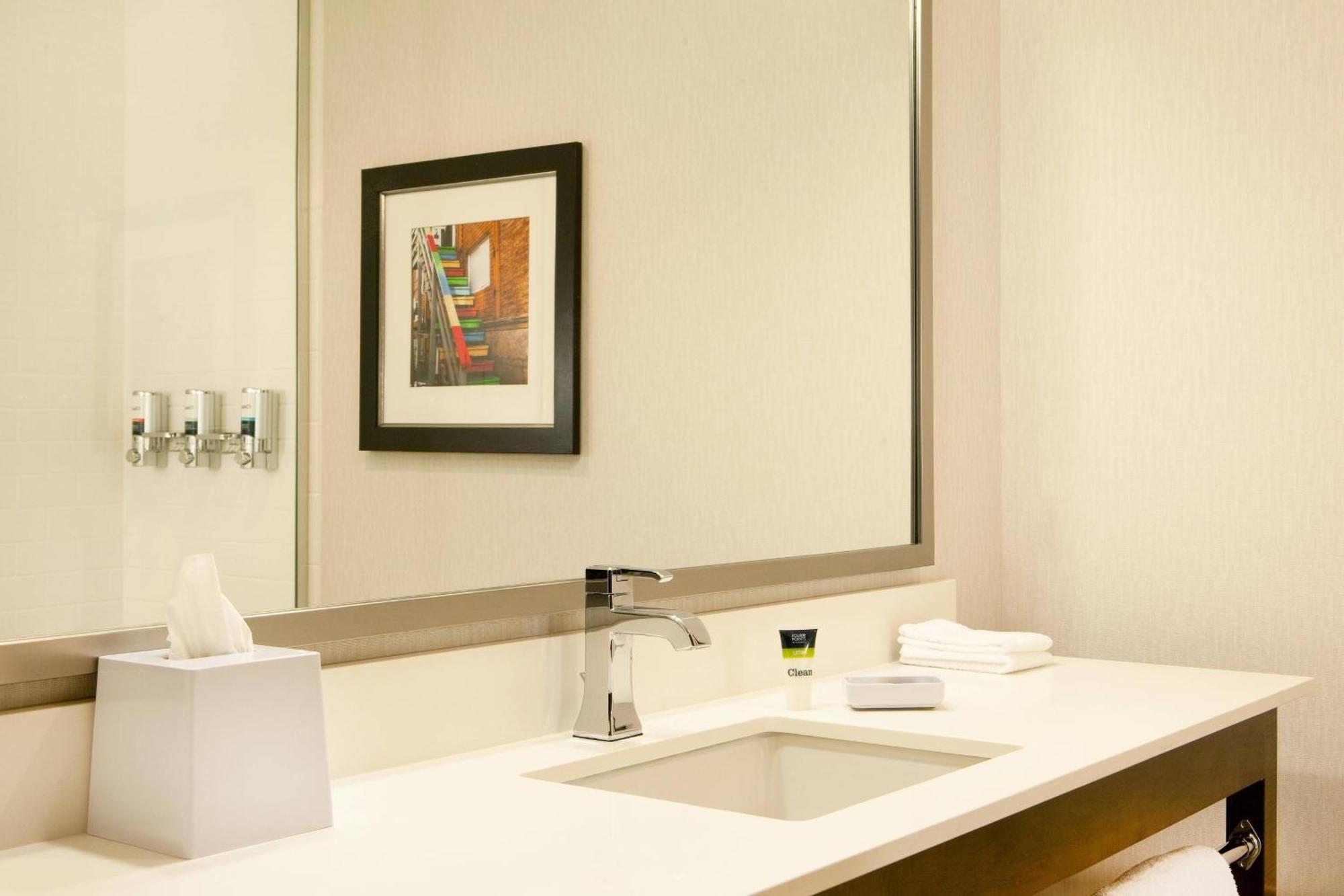 Four Points By Sheraton Newark Christiana Wilmington Esterno foto
